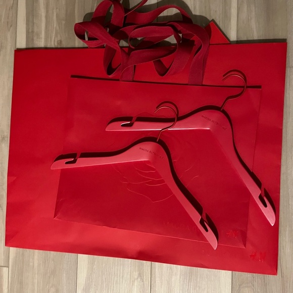 H&M x Magda Butrym Red Large &Medium Shopping Bags & 2 Hangers - Picture 1 of 1